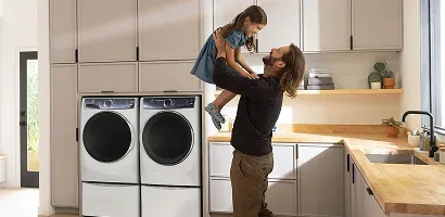 electrolux-front-load-perfect-steam-gas-dryer-dad-daughter